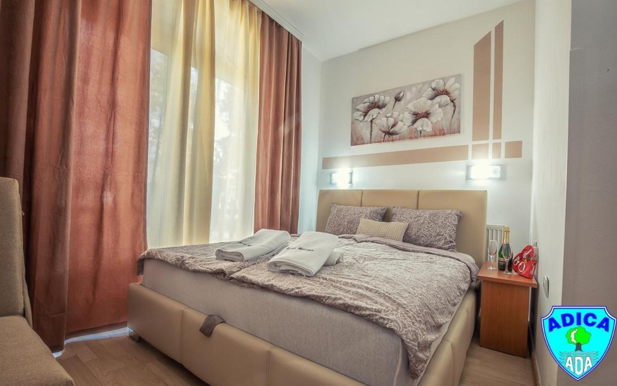 Auberge de jeunesse Adica Prenociste Sport Wellness Centar - Bazeni à Ada Extérieur photo